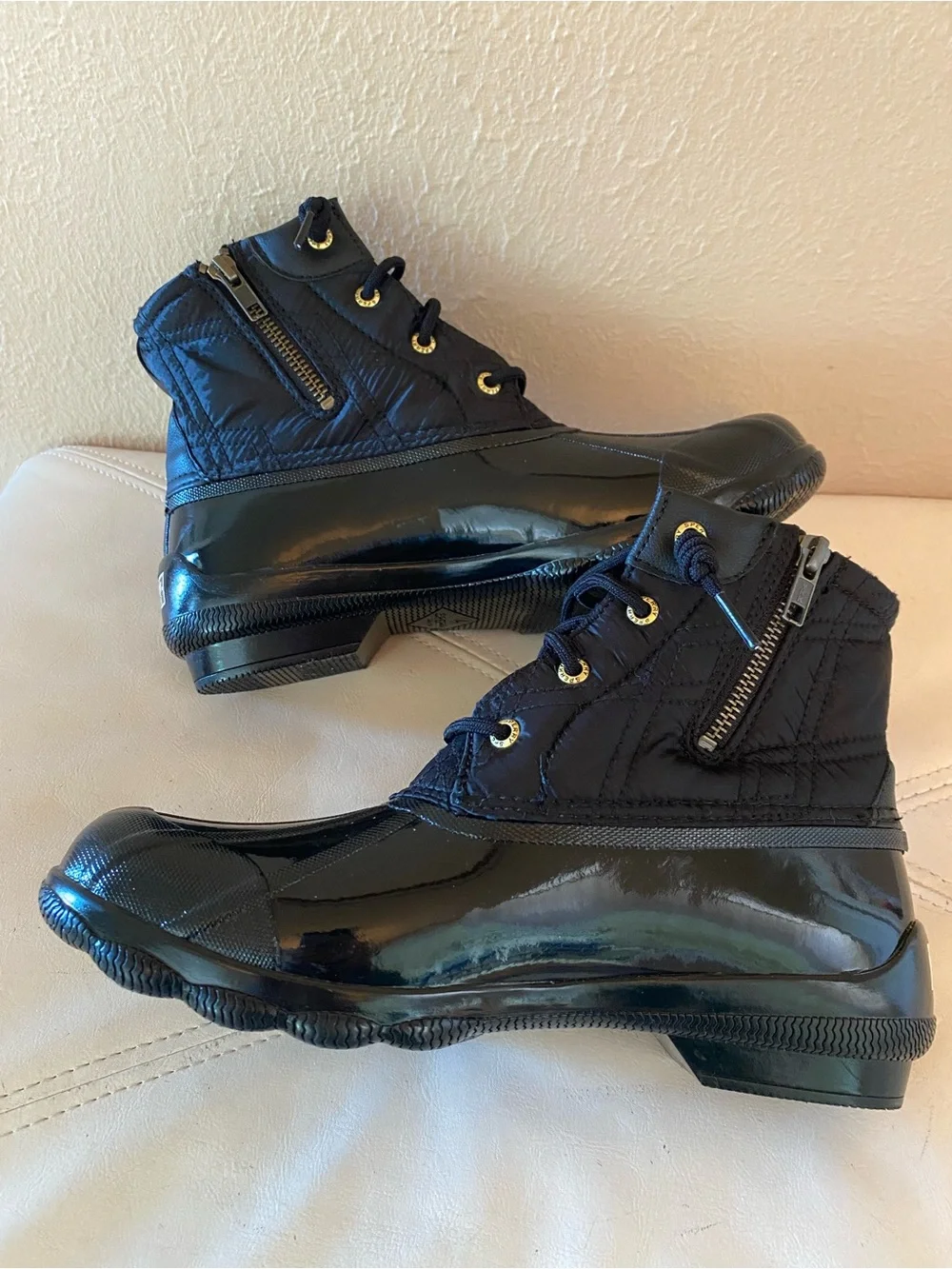 Sperry Syren Duck Boots Black Quilted Lace-Up Rain Ankle Boots Size 8.5